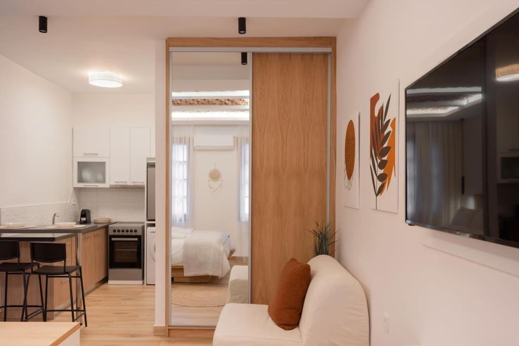 Boutique 27, Luxury Apartment. Ioannina Exterior foto